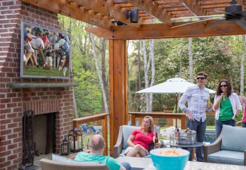 the-best-outdoor-tv-audio-the-ones-with-a-strong-network